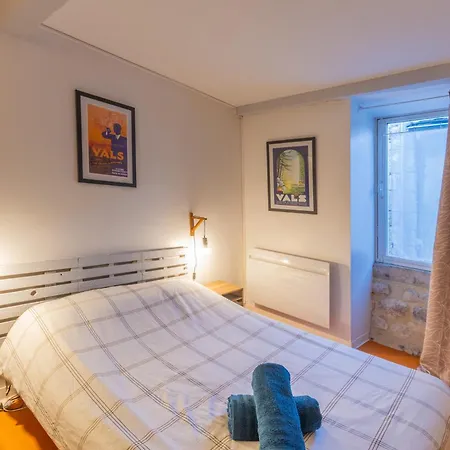 T2 Centre Historique Apartment *